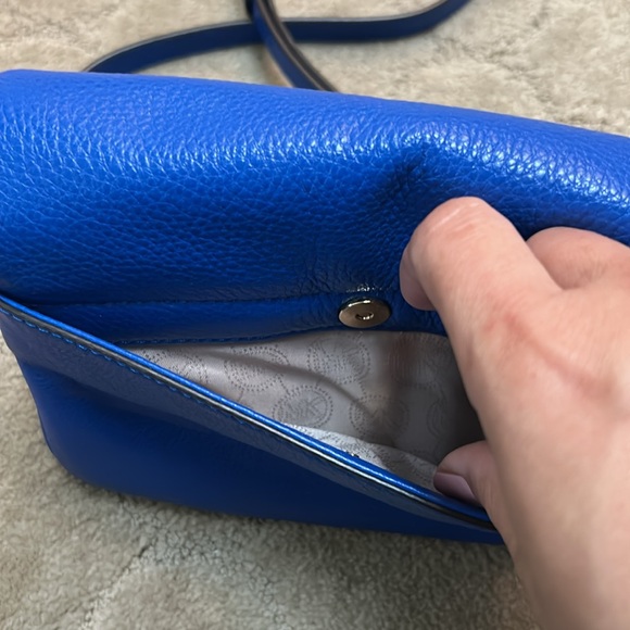 Michael Kors Bedford Pebbled Leather Chain Crossbody - Picture 6 of 16